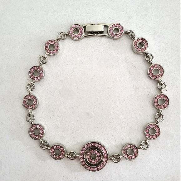 Puppia Crystal Pet Jewellery - Picture 3 of 5